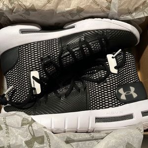 Womens under armor hovr havoc brand new size 9